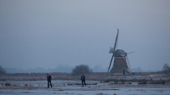 natuurschaats nl. I Holland kører man allerede på natur-is (d. 28.11)