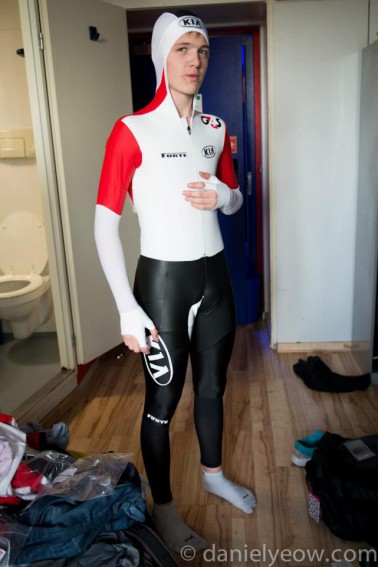 Oliver Lindenskov prøver hans nye speed dragt!